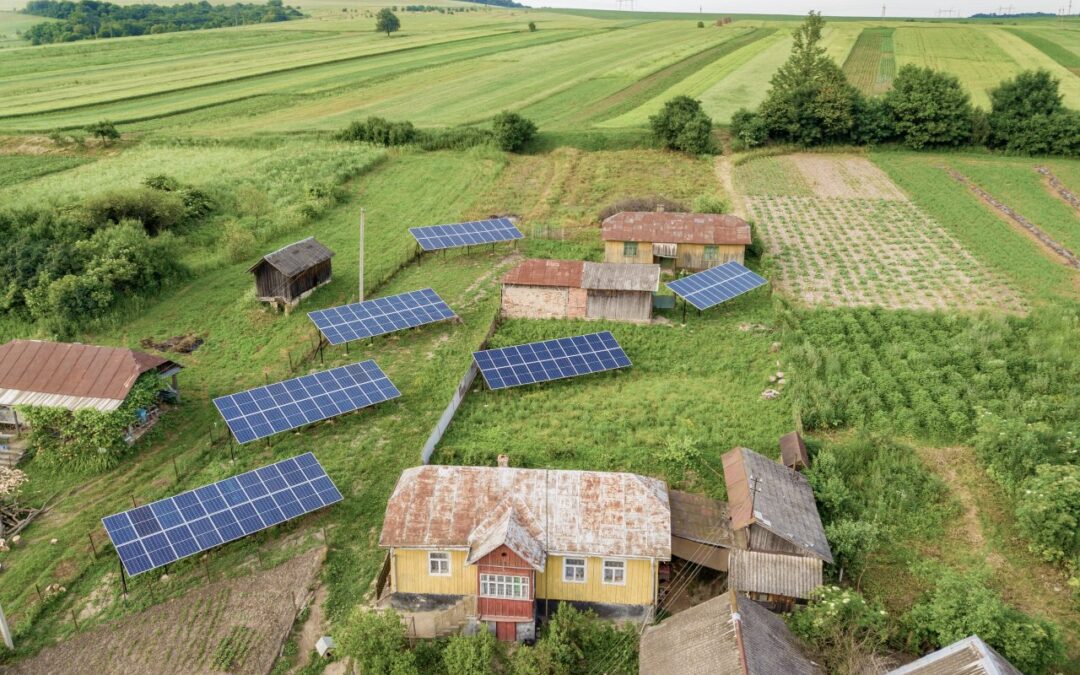 Inwestycje w odnawialne źródła energii w gospodarstwie – fotowoltaika, biogazownie i magazyny energii